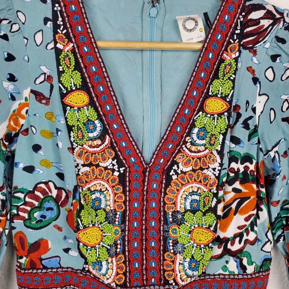 Anthropologie Bohemian Akemi + Kin Floral Embroidered Women Dress in 2 like new - Picture 5 of 9